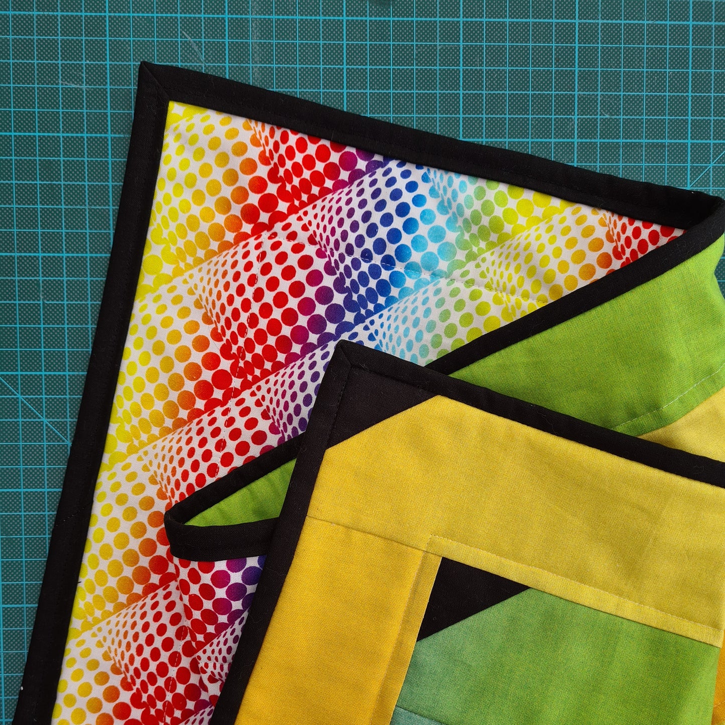 "Binding - finishing your quilt perfectly with Sarah Payne" Zoom workshop 16th September 6pm - 8pm