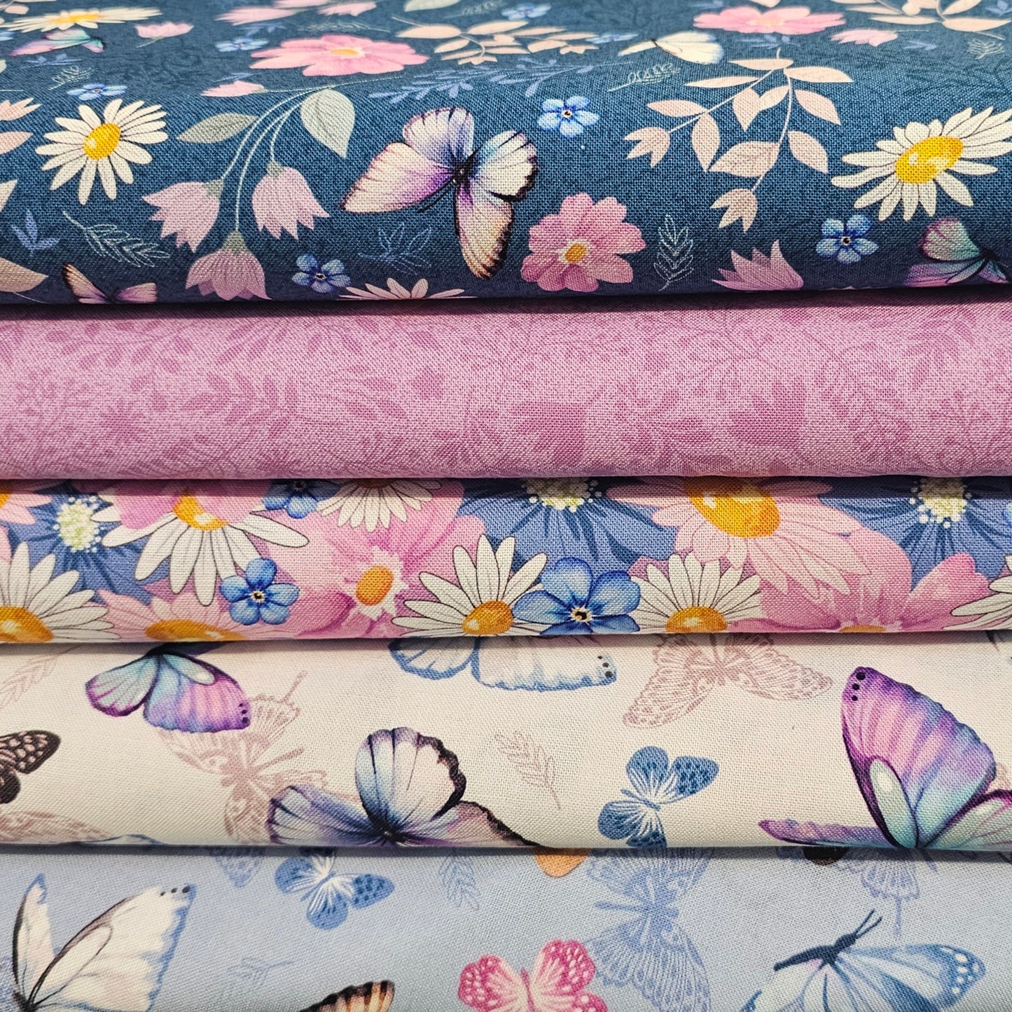 Fluttering By Quilt Kit - 3.4 Metres of Fabric & Pattern