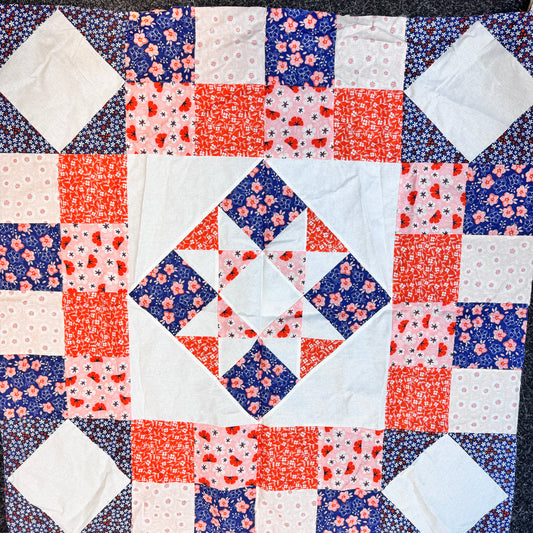 OTO - ORANGE FLOWER QUILT TOP